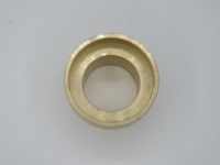 Bronzen bus met keerring